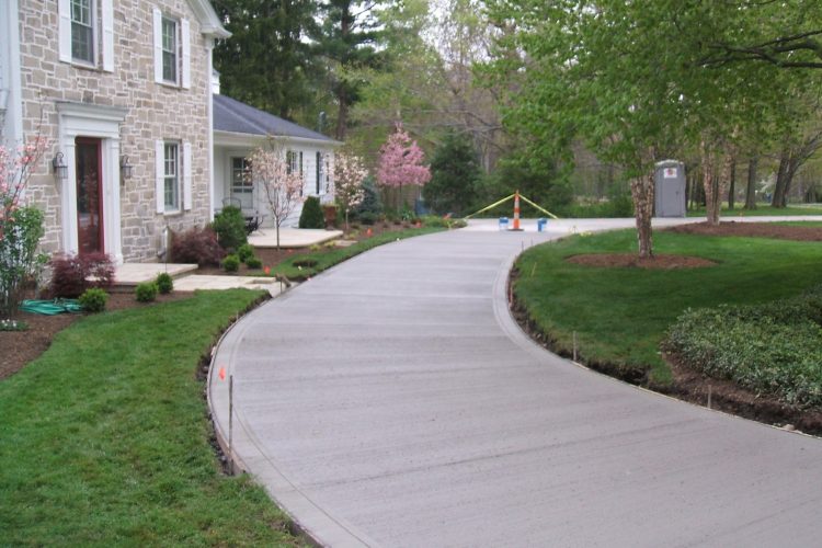 How To Choose The Best Driveway According To Your Budget?