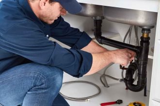 Some Important Characteristics To Check In A Plumber